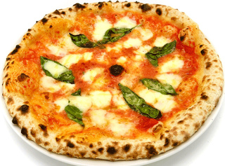 トラットリア ピッツェリア エトナマーレの写真